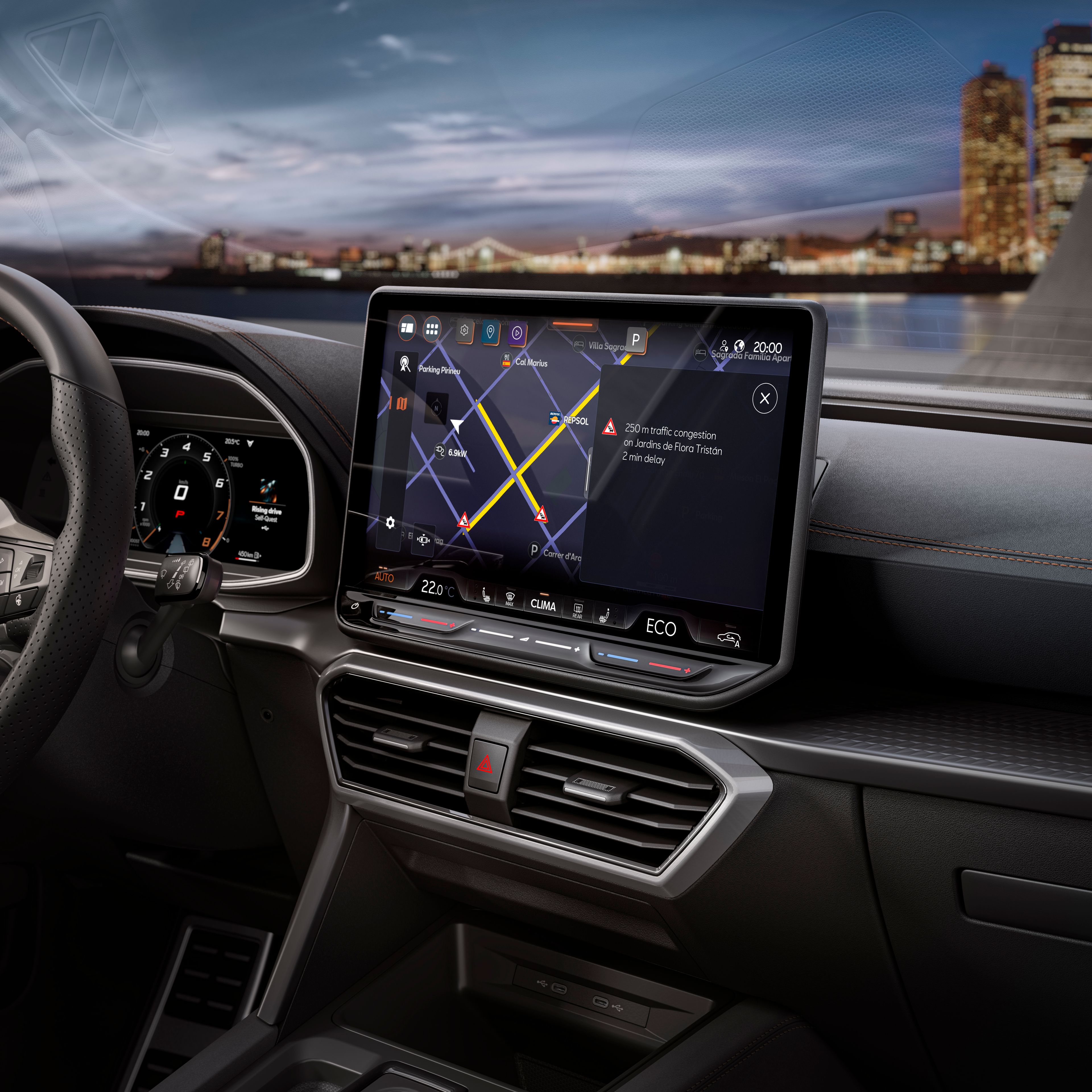 CUPRA Tavascan in Blau beim Ladevorgang