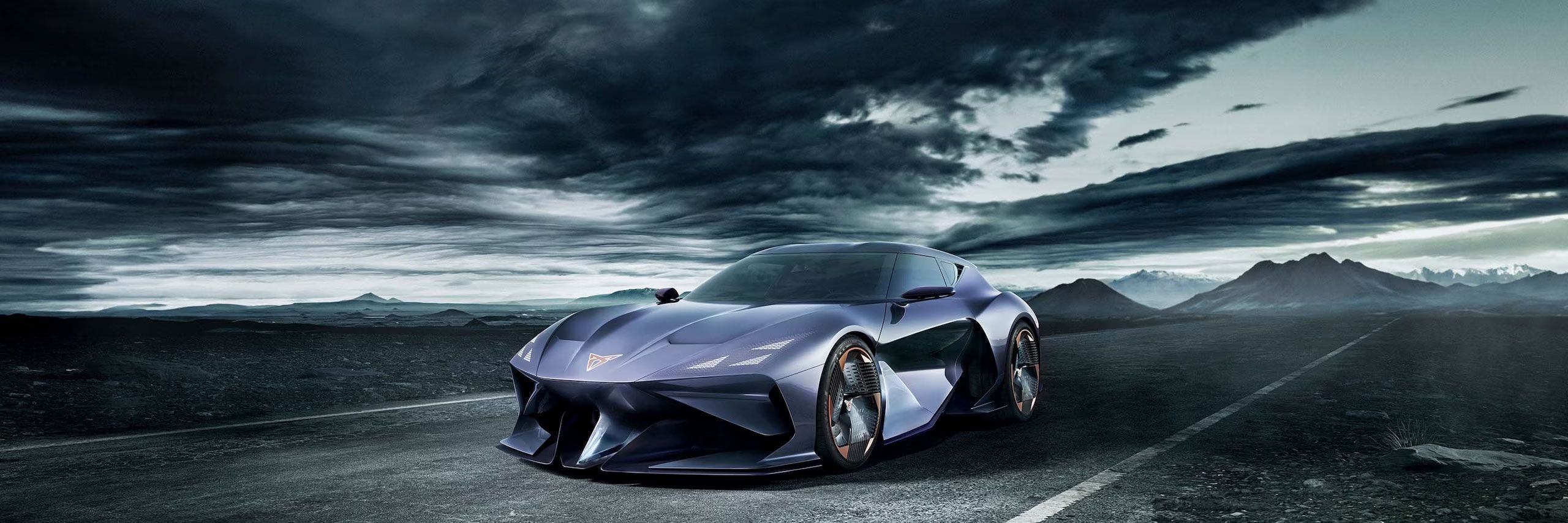 CUPRA DarkRebel Ansicht von vorne schräg